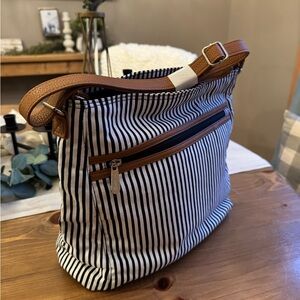 NWT - Thirty One Everything Crossbody Shoulder Bag in Navy Pinstripe